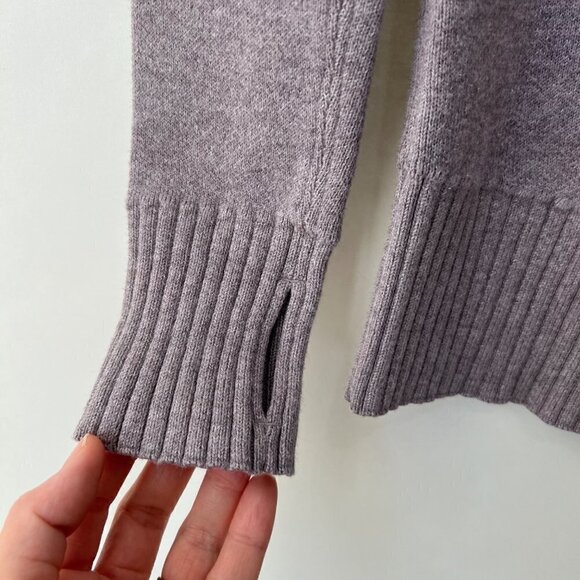 ❤️ Lululemon Still lotus reversible sweater, lavender, Size 2or 4 N24 - Picture 6 of 7